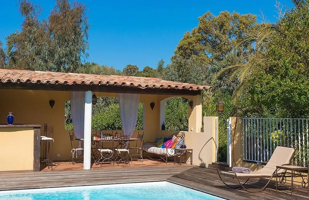 Villa RUSCANA AVEC PISCINE PRIVÉE-1